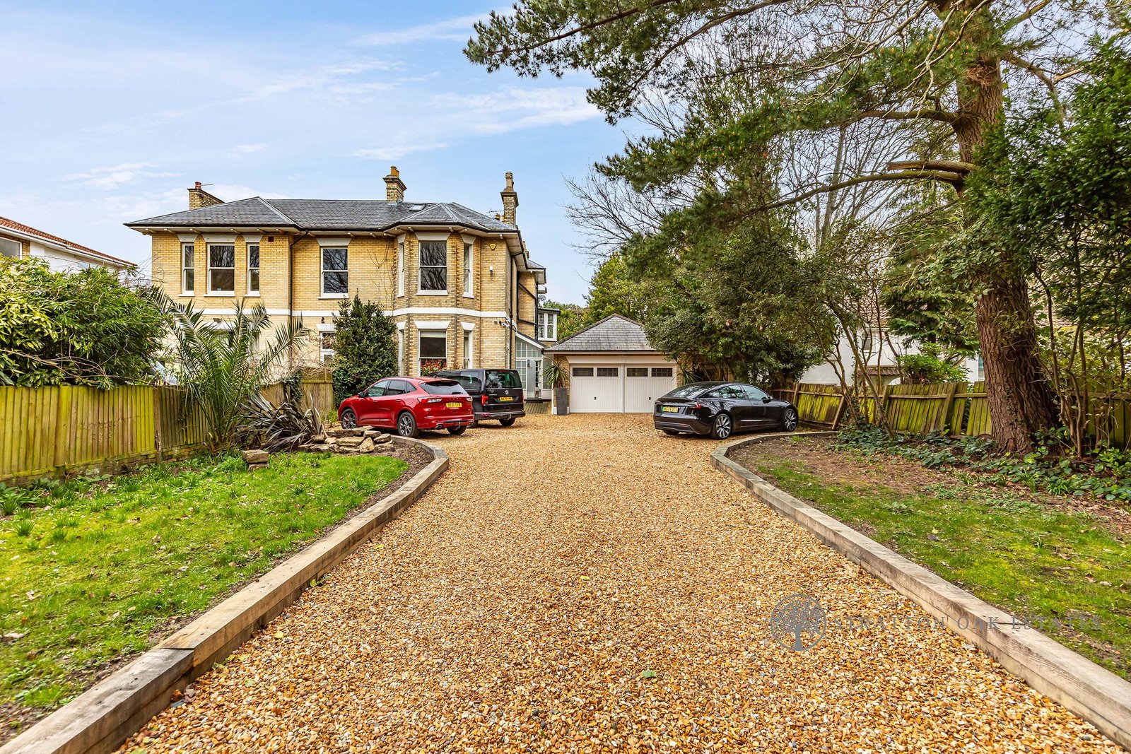 The Grove House — Victorian luxury home in Bournemouth